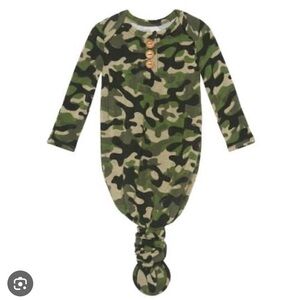 Posh Peanut Cadet - Green Camo wood Button Knotted Gown